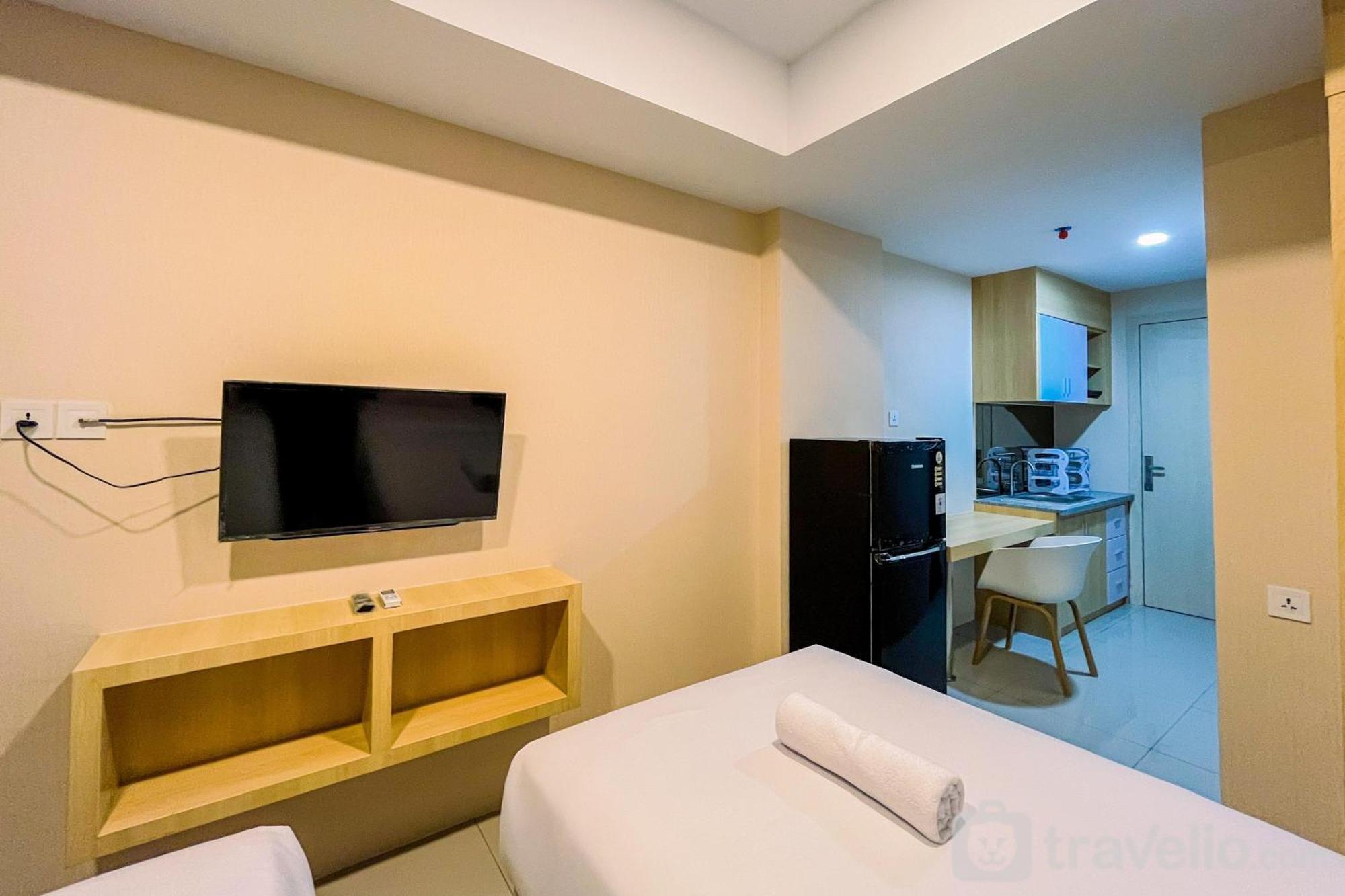 Cozy And Comfort Living De Prima By Travelio Apartemen
